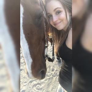 Meet your Posher, Bethany